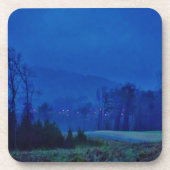 Lichter in einem blauen Berg-Nebel Getränkeuntersetzer (Vorderseite)