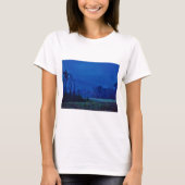 Lichter in einem blauen Berg-Nebel T-Shirt (Vorderseite)