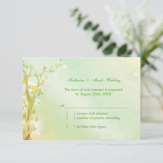 Lichtgrüner Baum Hochzeit RSVP (Stehend Vorderseite)