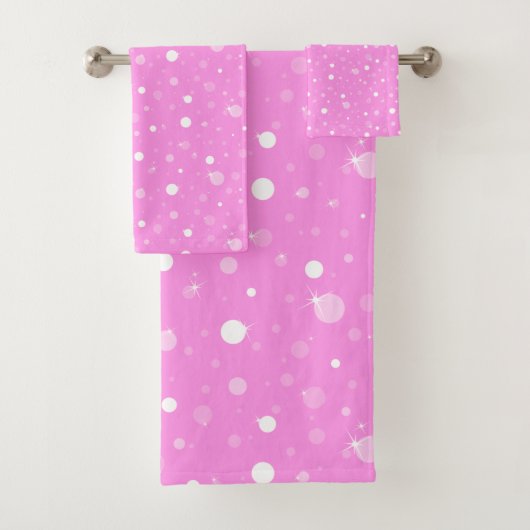 LICHTPINK SPRITZER CUSTOM TOWEL SET (Insitu)