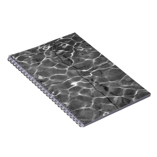 Lichtreflektionen auf Wasser: Schwarz/Weiß Notizblock (Rechte Seite)