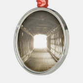 Lichttunnel Ornament Aus Metall (Links)