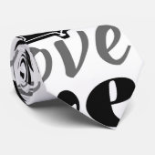 LIEBE 3 KRAWATTE (Gerollt)