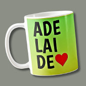 Liebe Adelaide (oder Ihr Text) Herz auf Grün Gold Kaffeetasse