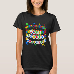 Liebe akzeptiert versteht Autismusanerkennung Tag  T-Shirt