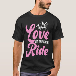 Liebe auf den ersten Ritt Rennstrecke Pferderennen T-Shirt