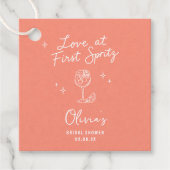 Liebe auf den ersten Spritzer Brautparty Geschenkanhänger (Vorderseite)