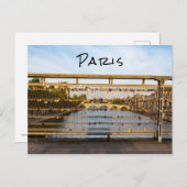 Liebe auf einer Brücke in Paris Postkarte (Vorne/Hinten)