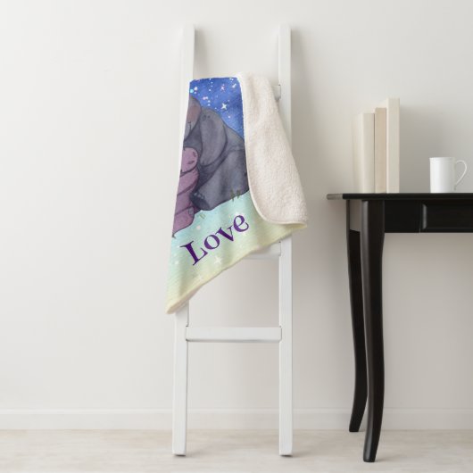 Liebe, Baby Hippo und ihre Mutter Sherpadecke (Beispiel)