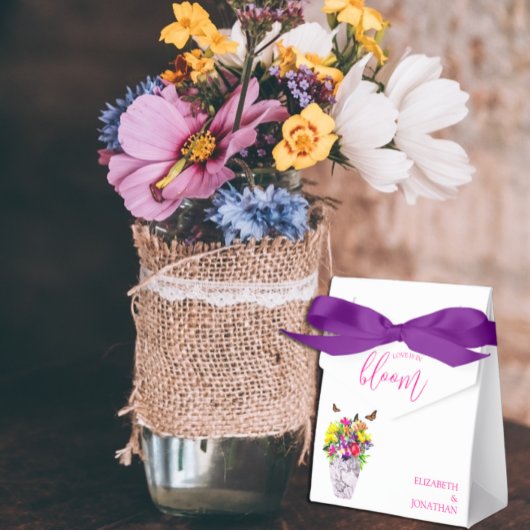 Liebe bei Blumenhochzeiten Geschenkschachtel