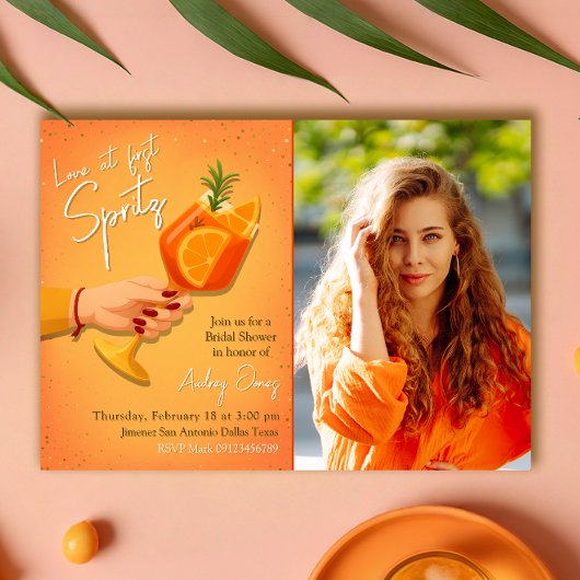 Liebe bei der ersten Spritz Bridal Dusche Einladun Einladung