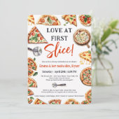 Liebe bei First Slice Pizza Bridal Couples Dusche Einladung (Stehend Vorderseite)