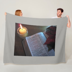 Liebe Bibel und Candle Custom Fleece Blanket, groß