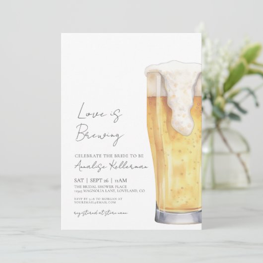 Liebe braut Bier-Brautparty Einladung (Stehend Vorderseite)