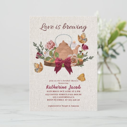 Liebe braut Brautee fallendes Brautparty Einladung (Stehend Vorderseite)