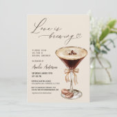 Liebe Braut Espresso Martini Brautparty Einladung (Stehend Vorderseite)