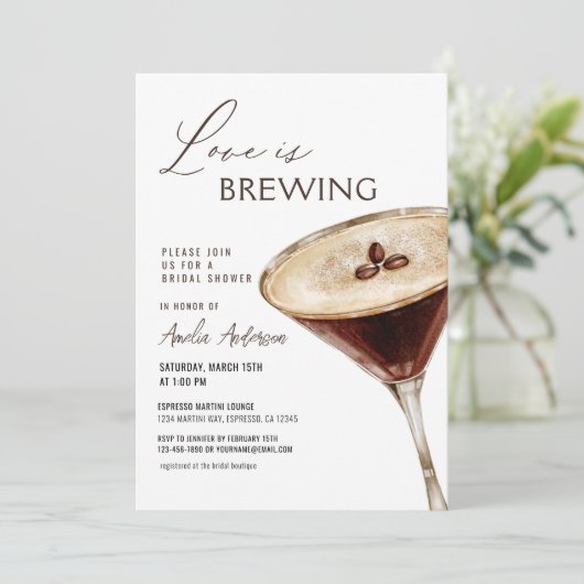 Liebe Braut Espresso Martini Brautparty Einladung (Stehend Vorderseite)