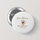 Liebe brodelt weiße Kaffeetasse Herz Brautparty Button (Vorne & Hinten)