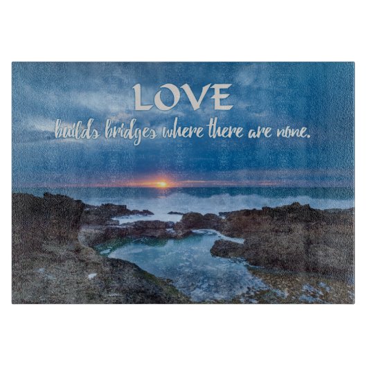 Liebe Builds Bridges Schneidebrett (Vorderseite)