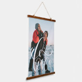 LIEBE Calligraphy Script Couple Foto Stilvoll Wandteppich Mit Holzrahmen (Gewinkelt)