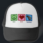 Liebe Capybaras Truckerkappe<br><div class="desc">Ein Friedenszeichen,  ein Herz und eine niedliche Capybara. Peace Liebe Capybaras Geschenk für einen exotischen Tierbesitzer.</div>