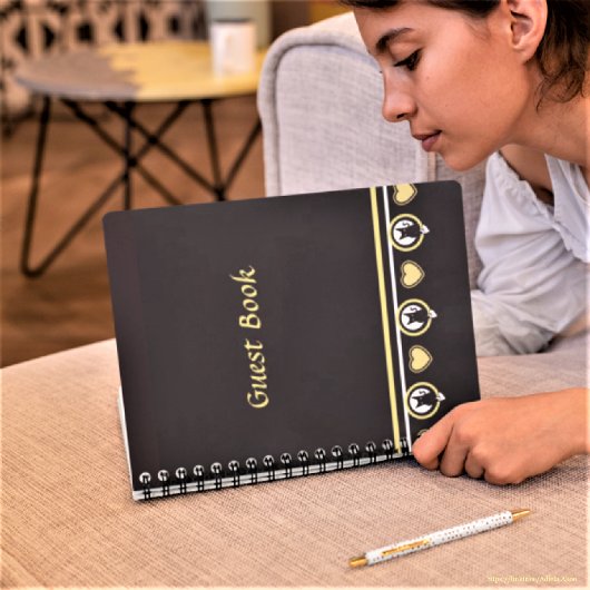 Liebe Cat Guest Book by Poet Adiela Akoo Notizblock