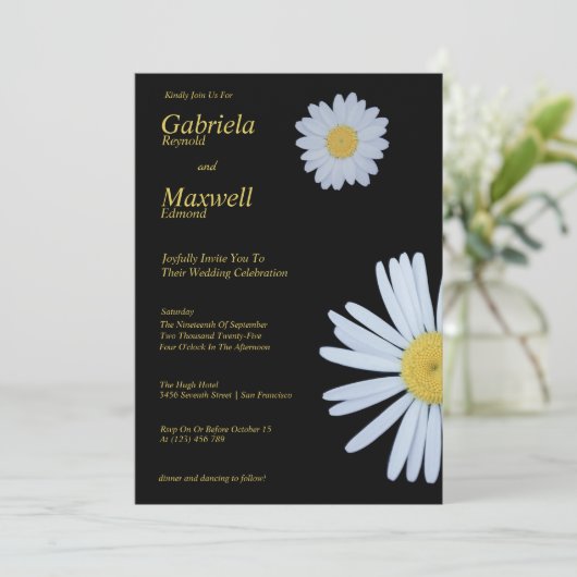 Liebe Celebration White Daisy Wedding Einladung (Stehend Vorderseite)