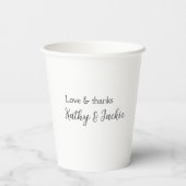 Liebe & Dank Ehepaar Name Hochzeit einfach minimal Pappbecher (Rückseite)