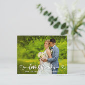 Liebe & Dank Hochzeittypografie Rosenrosen Foto Dankeskarte (Stehend Vorderseite)