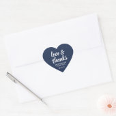 Liebe & Dank Navy Blue & White Simple Script Herz-Aufkleber (Umschlag)