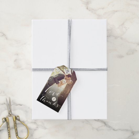 Liebe & dank Script Kalligraphie Hochzeitszettel Geschenkanhänger (Mit Garn)