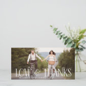 Liebe & Danke Retro Script Hochzeit Danke Karte (Stehend Vorderseite)