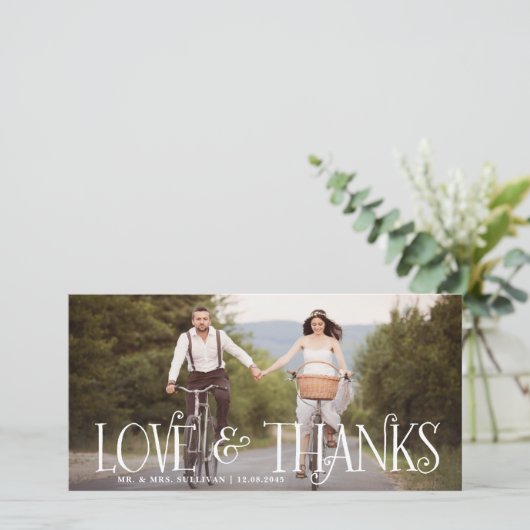 Liebe & Danke Retro Script Hochzeit Danke Karte (Stehend Vorderseite)