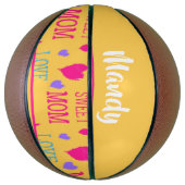 Liebe, dass du Mama auf Orange schreibst Basketball (Vertikal)