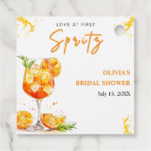Liebe des ersten Spritz Cocktail Orange Brautparty Geschenkanhänger (Rückseite)