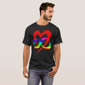 Liebe des Farbdrucks des LGBT-Flag-Symbols Herz-Po T-Shirt (Vorne ganz)