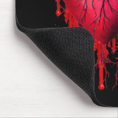 Liebe des Herzens surreale Kunst Mousepad (Ecke)