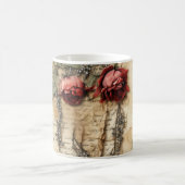 Liebe des Vintagen Pergaments mit Blume (4) Kaffeetasse (Mittel)