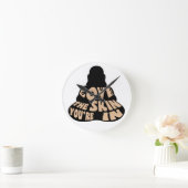 Liebe die Haut sind Sie herein Runde Wanduhr (Zuhause)