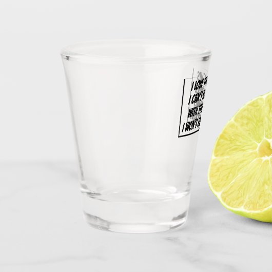 Liebe Die Nächte erinnern sich nicht daran, dass F Schnapsglas (Links)