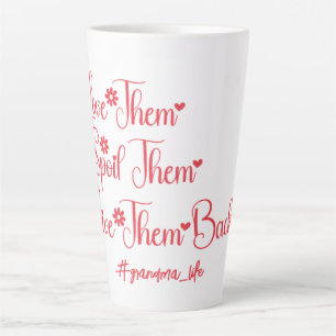 Liebe, die sie verwischt haben, geben ihnen Oma Fu Milchtasse