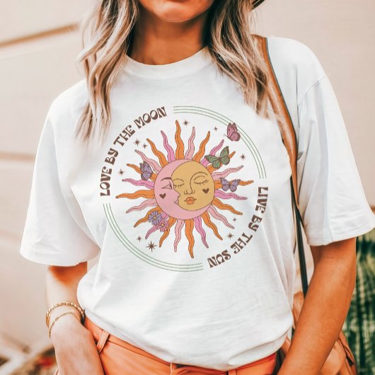Liebe durch den Mond Retro Boho Sun Tri-Blend Shirt
