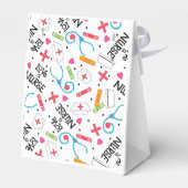 Liebe Eine Krankenschwester Whimsy Word Art White Geschenkschachtel (Rückseite)