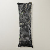 Liebe eines gefallenen Baumes Seitenschläferkissen (Vorderseite Vertikal)