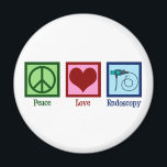 Liebe Endoskopie Magnet<br><div class="desc">Peace Liebe Endoscopy. Ein niedliches Geschenk mit einem Friedensschild,  Herz und Endoskop,  das in medizinischen Verfahren zur Aufnahme eines Patienten verwendet wird.</div>
