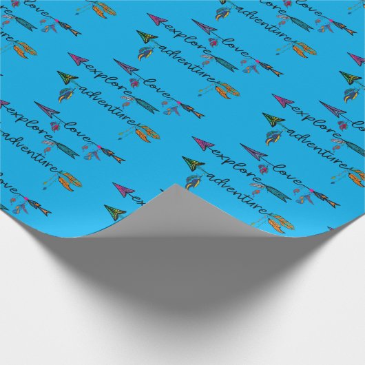 Liebe Entdecken Sie das Adventure Arrow Tribal Boh Geschenkpapier (Ecke)