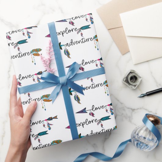 Liebe Entdecken Sie das Adventure Arrow Tribal Boh Geschenkpapier (Schenken)