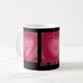Liebe erobert alle Tasse (Vorderseite Links)