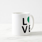 Liebe - Flagge Nigerias Kaffeetasse (VorderseiteRechts)