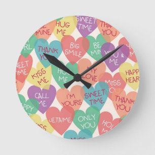 Liebe-Form-Hintergrund Runde Wanduhr